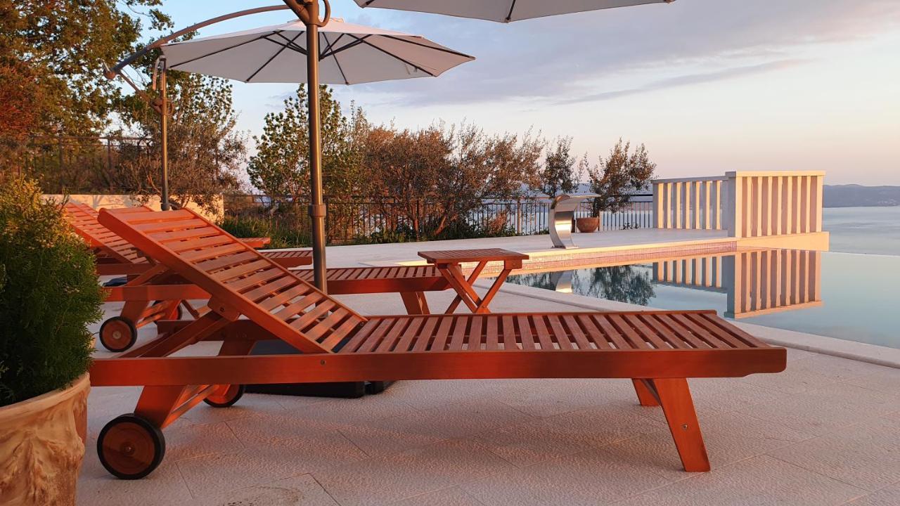 Sea View Luxury Apart Hotel Villa Conte With Swiming Pool And Romantic Spa ポドストラナ エクステリア 写真