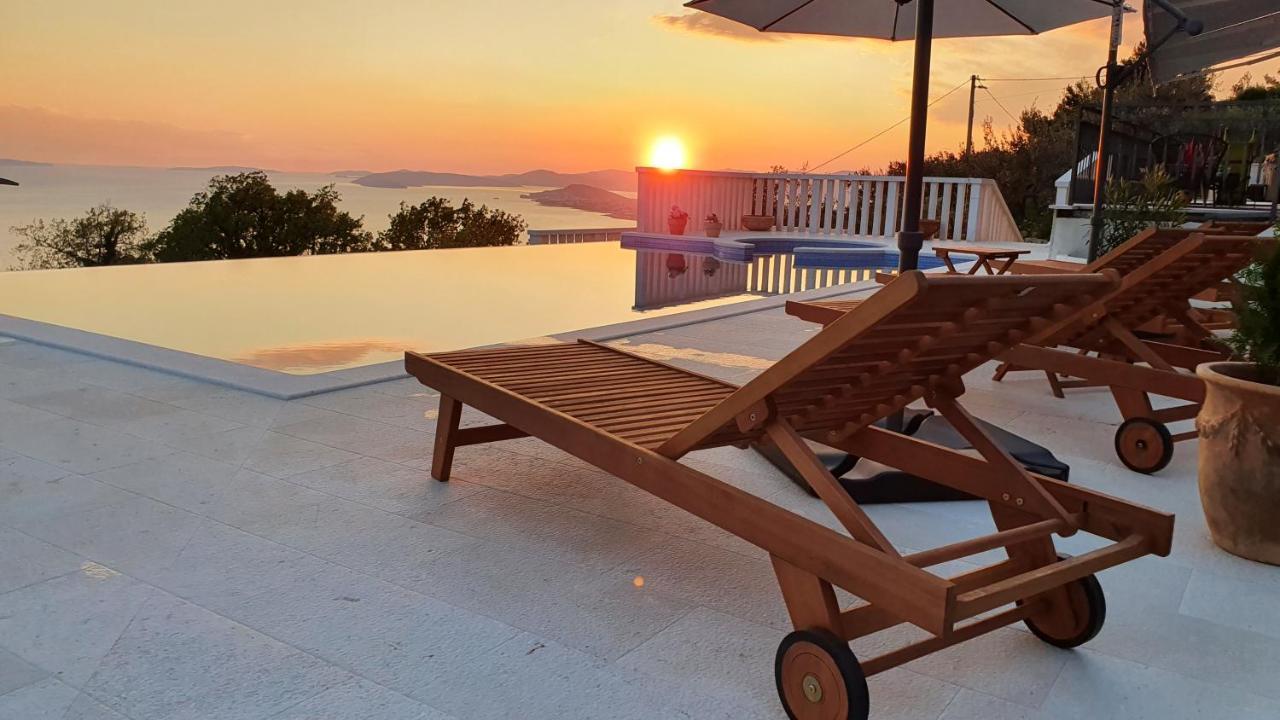 Sea View Luxury Apart Hotel Villa Conte With Swiming Pool And Romantic Spa ポドストラナ エクステリア 写真