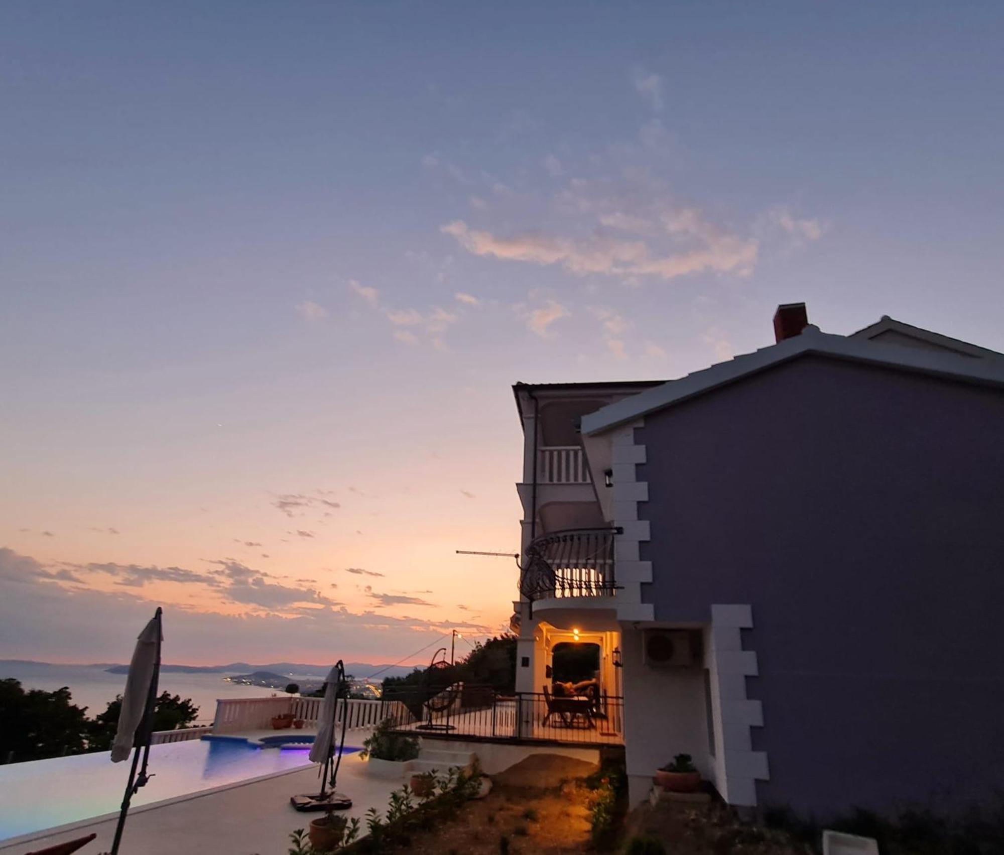 Sea View Luxury Apart Hotel Villa Conte With Swiming Pool And Romantic Spa ポドストラナ エクステリア 写真